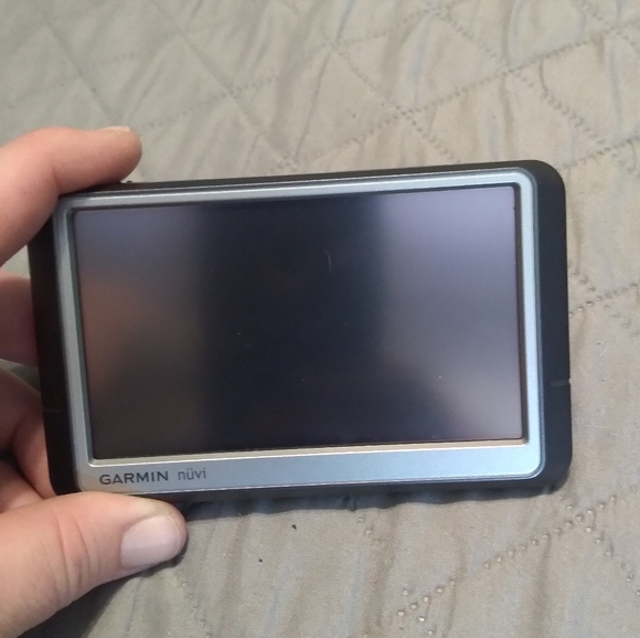 Garmin GPS in Box - Picture 4 of 4